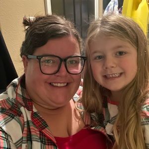 Meet your Posher, Stacy